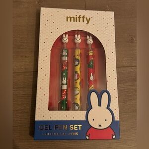 MIFFY Holiday Gel Pen Set black ink pens NWT in box ✨